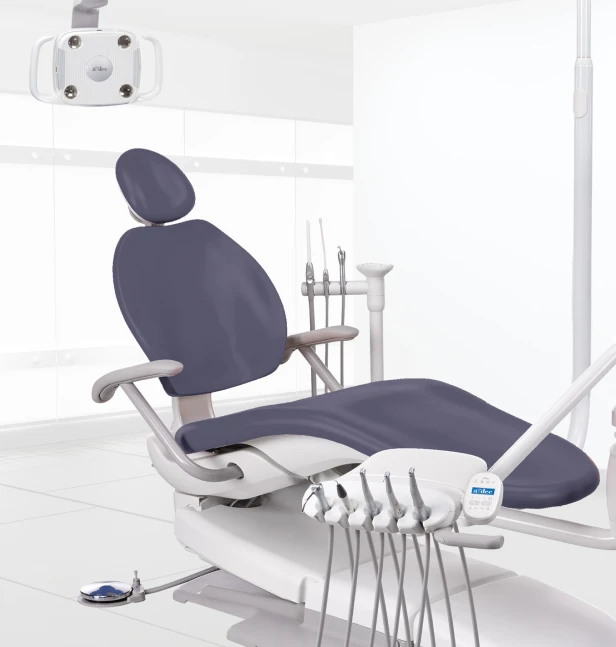 A-dec 300 odontologinė kėdė